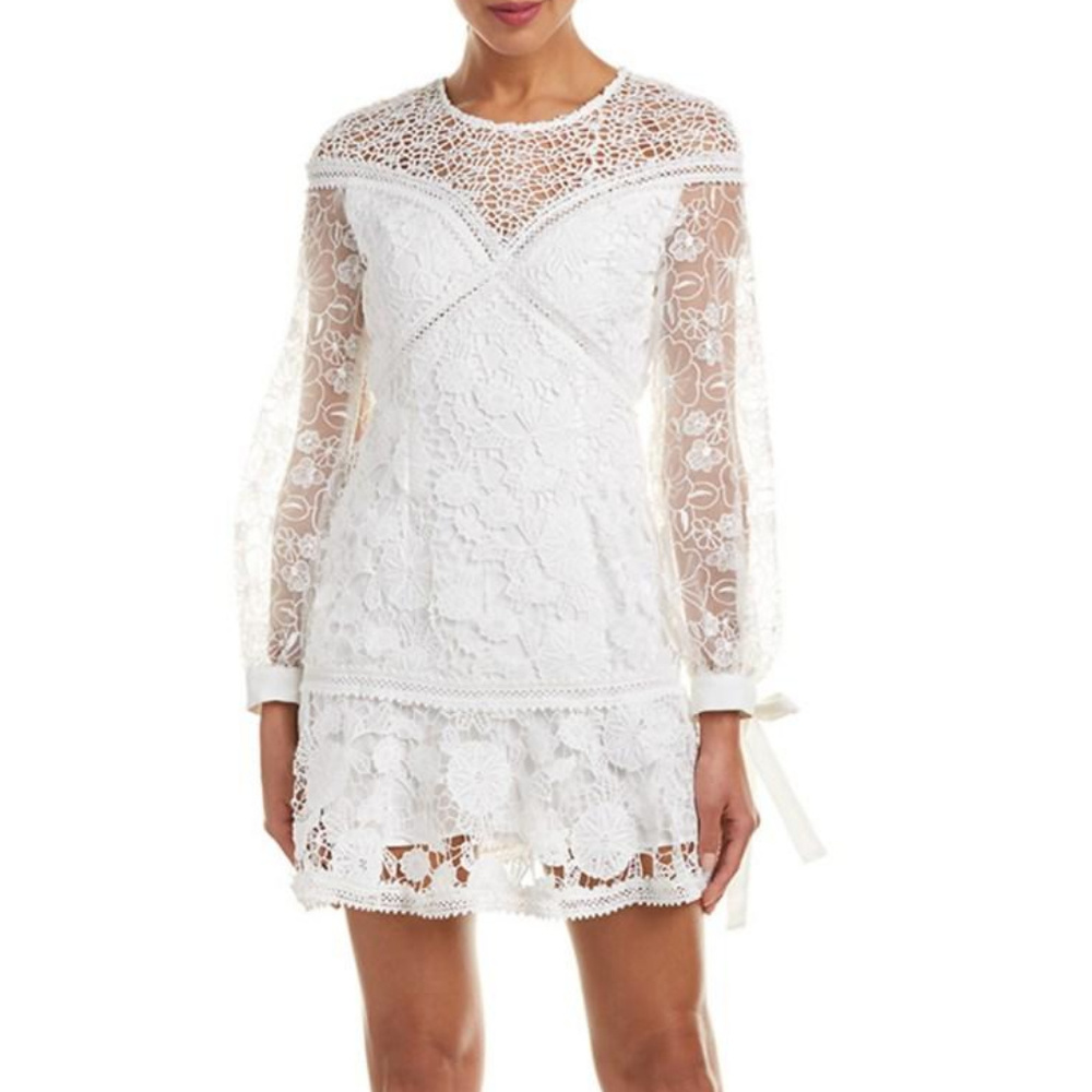 Few Moda Floral Lace Shift dress
